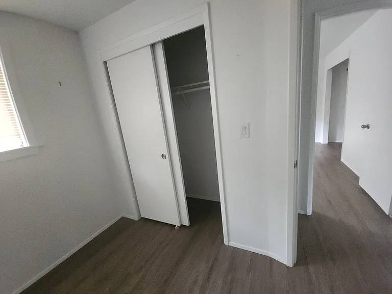 Room 2 Closet
