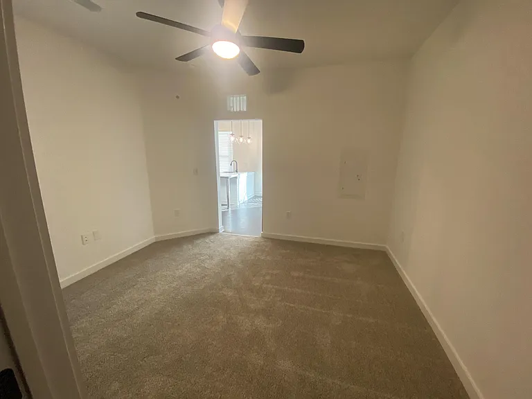 The Wren Apartments — Photo 66