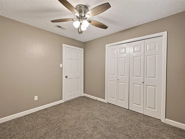 7338 Cornwall Bridge Ln — Photo 23