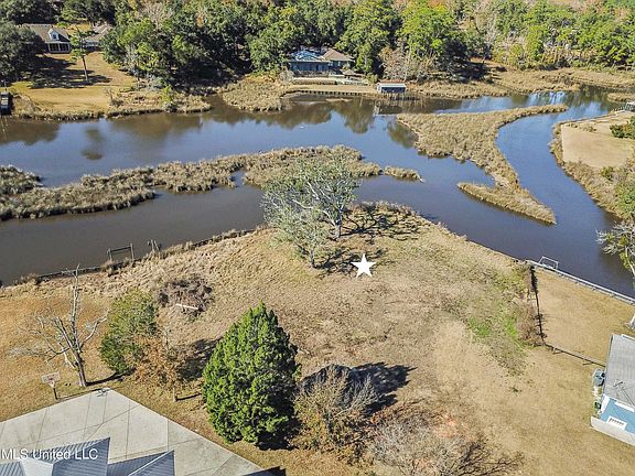 2nd image of 14012 Solano Cir