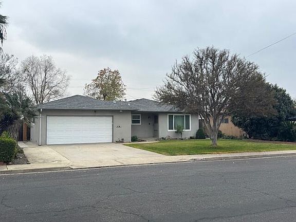 2nd image of 1498 E Bolinger Way