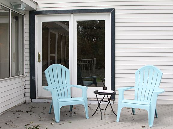 4th image of 253 Donaldson Dr