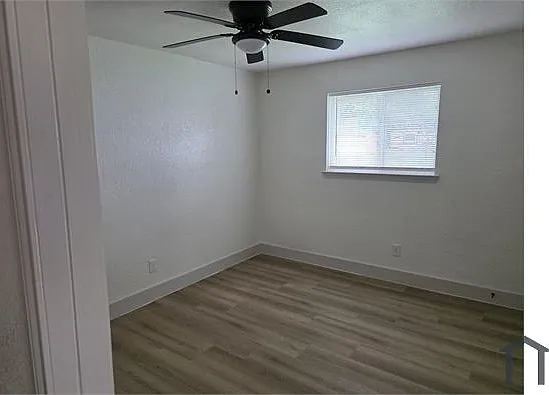 3 bed, 1611 sqft, $2,100 — Photo 2