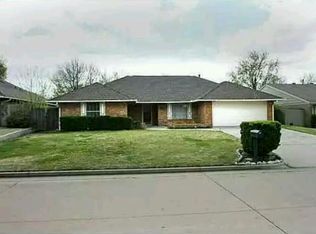 8212 NW 101st St, Oklahoma City, OK 73162