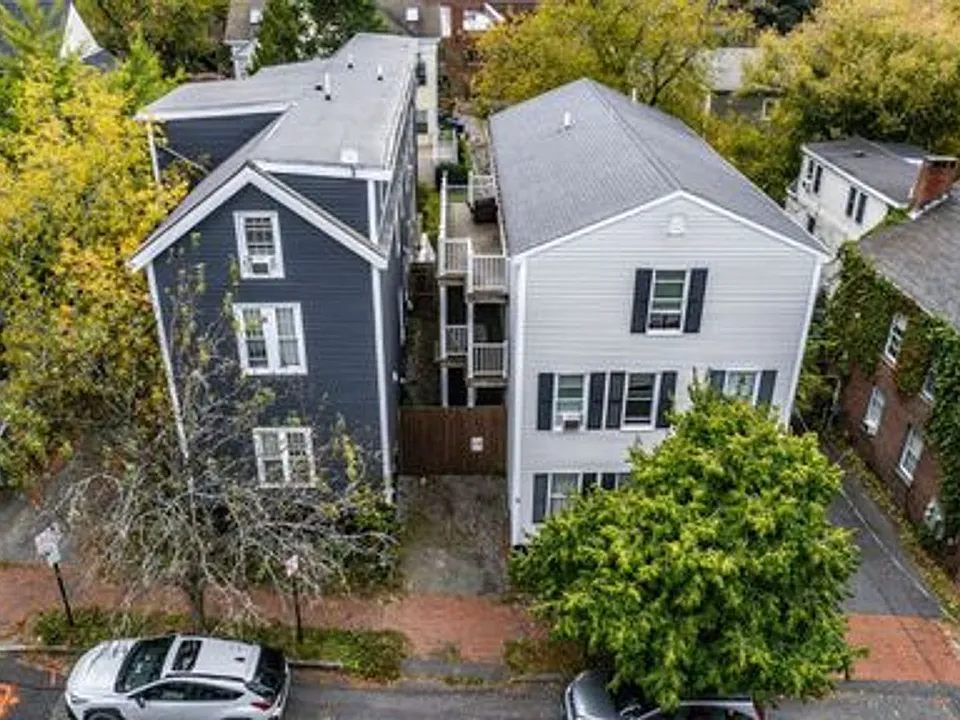 8-12 Hanover St