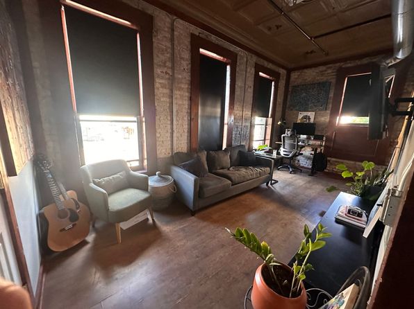 108-110 W Tyler St #200