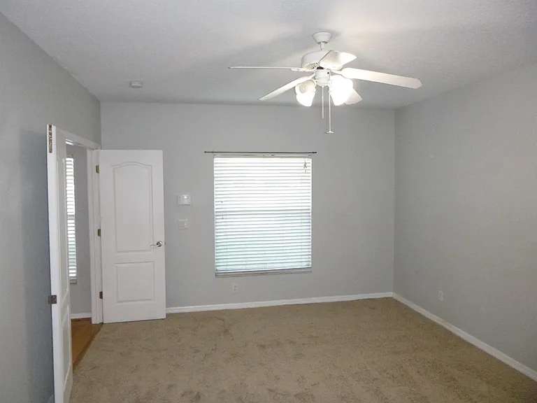 19146 Cypress Green Dr — Photo 9