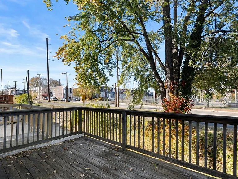 Rear Deck - Parking Space Below Deck