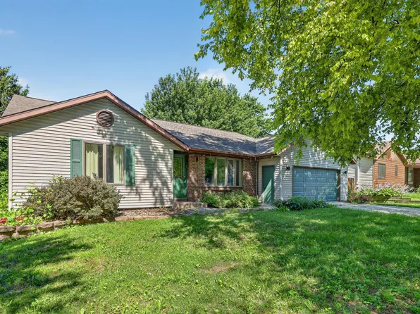 929 Byron Ave N, Byron, MN 55920