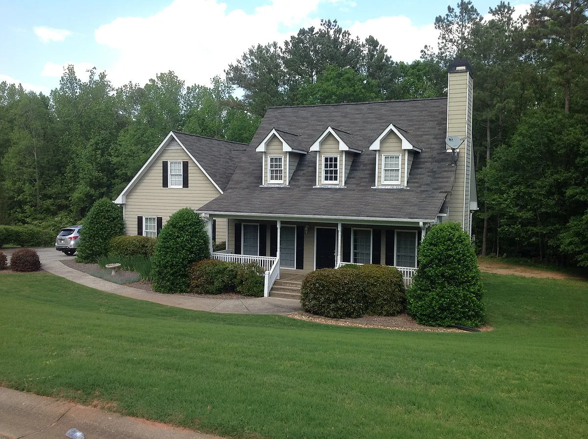 Building Photo - 251 Timber Creek Dr