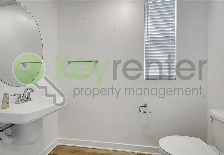 5301 E Commerce Way #44104 — Photo 14
