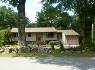 450 Tarklin Rd, Mapleville, RI 02839