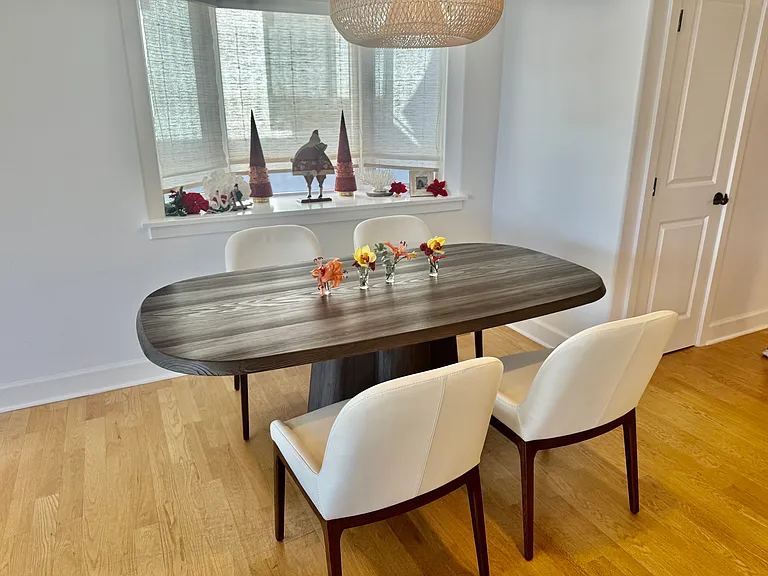 Dining area! Walk in pantry! The whole house is well appointed with tasteful furniture and light colors