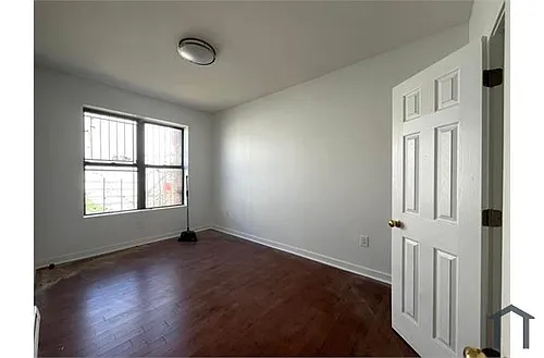 1139 Clarkson Ave #2R Photo 1