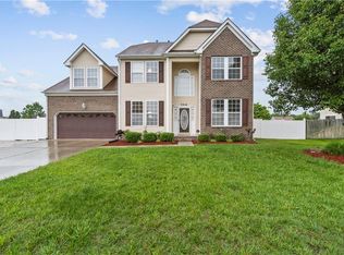 3316 Eight Star Way, Chesapeake, VA 23323