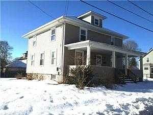 P1300Y6_EXTERIOR FRONT PHOTO_18 RENA