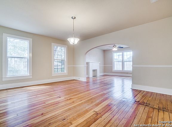 2nd image of 310 Delmar St