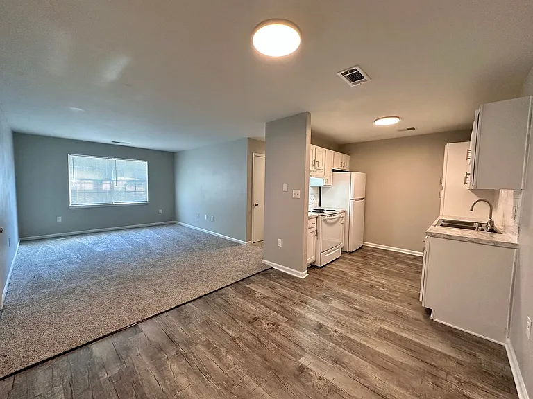 Rocky View Apartment Homes — Photo 116