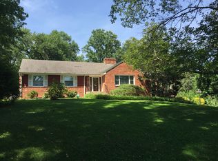 6634 Locust St, Falls Church, VA 22046