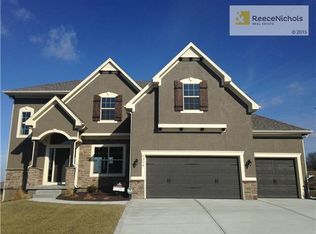 1214 Becket Ct, Raymore, MO 64083