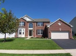 6070 Russell Dr, Hoffman Estates, IL 60192