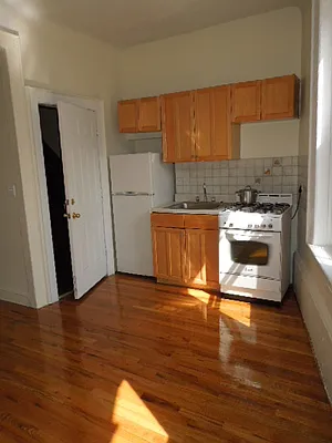 Rented by Marjorie Thompson, LREB | media 6