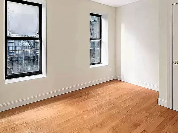 4th image of 537 W 158th St #53