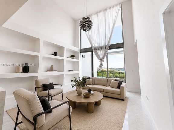 4th image of 900 Biscayne Blvd APT 902