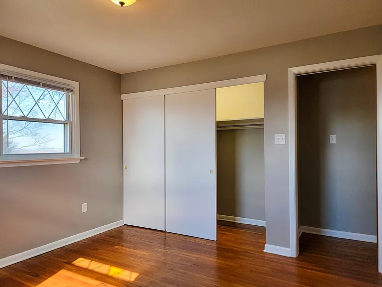 1523 Hollywood Ave — Photo 16