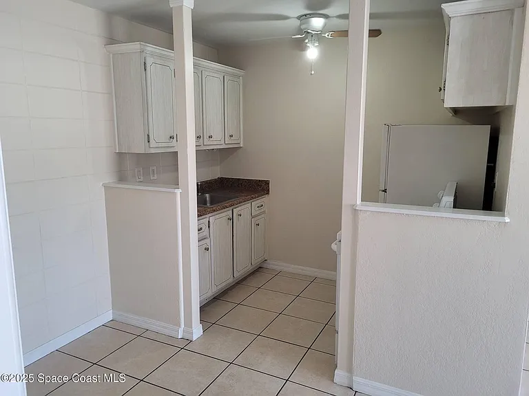 130 Bouganvillea Dr #10 — Photo 5