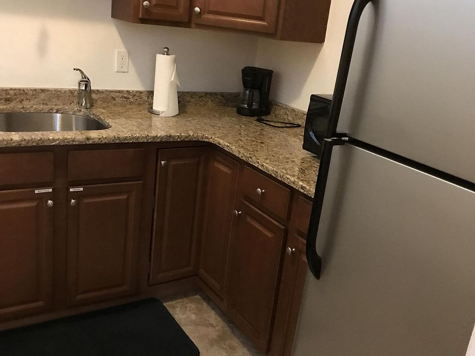 2nd image of 11 Sewall Ave #4