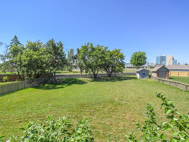 5937 S Lois Ln — Photo 47