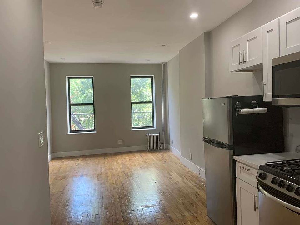 1st image of 291 Pleasant Ave APT 2A