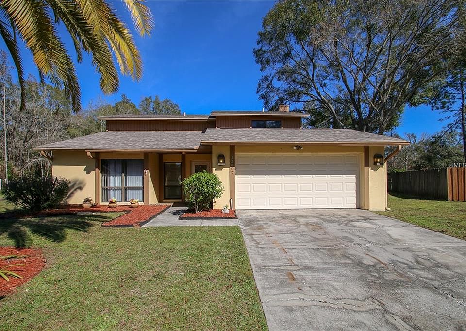 1st image of 15807 Wheatfield Pl