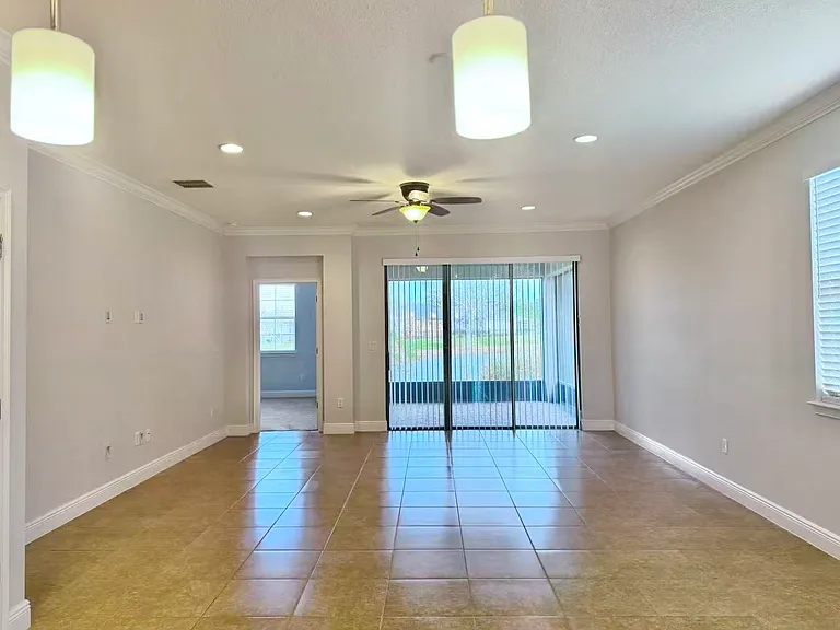 3434 Sagebrush St — Photo 9
