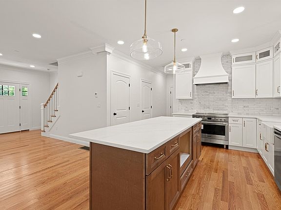 4th image of LOT 2 Ford Cir #2