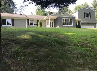 71 Old Tavern Rd, Orange, CT 06477