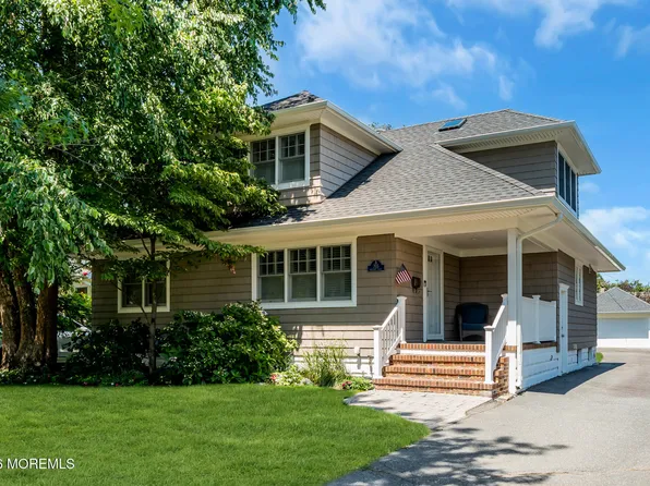 705 Crescent Place, Sea Girt, NJ 08750