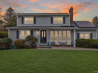 19 Alyssum Avenue, Huntington, NY 11743