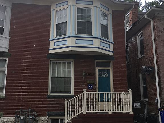 2nd image of 111 N Mulberry St