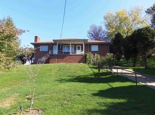 102 Marshall St, Weirton, WV 26062