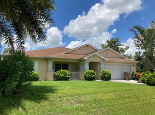 621 Moore Ave, Lehigh Acres, FL 33972