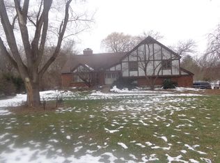 5124 Bonnie Brae Rd, Richmond, IL 60071