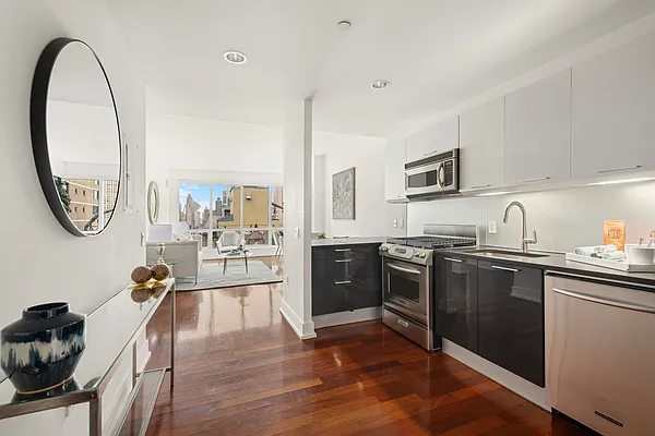 Sold by Compass | media 4