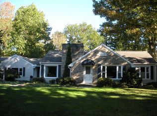 265 Schocalog Rd, Akron, OH 44313