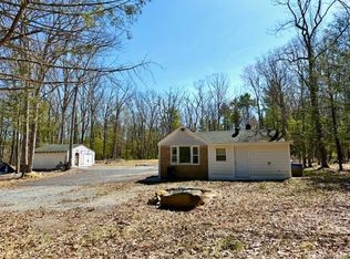 42 Devlin Road, Highland Lake, NY