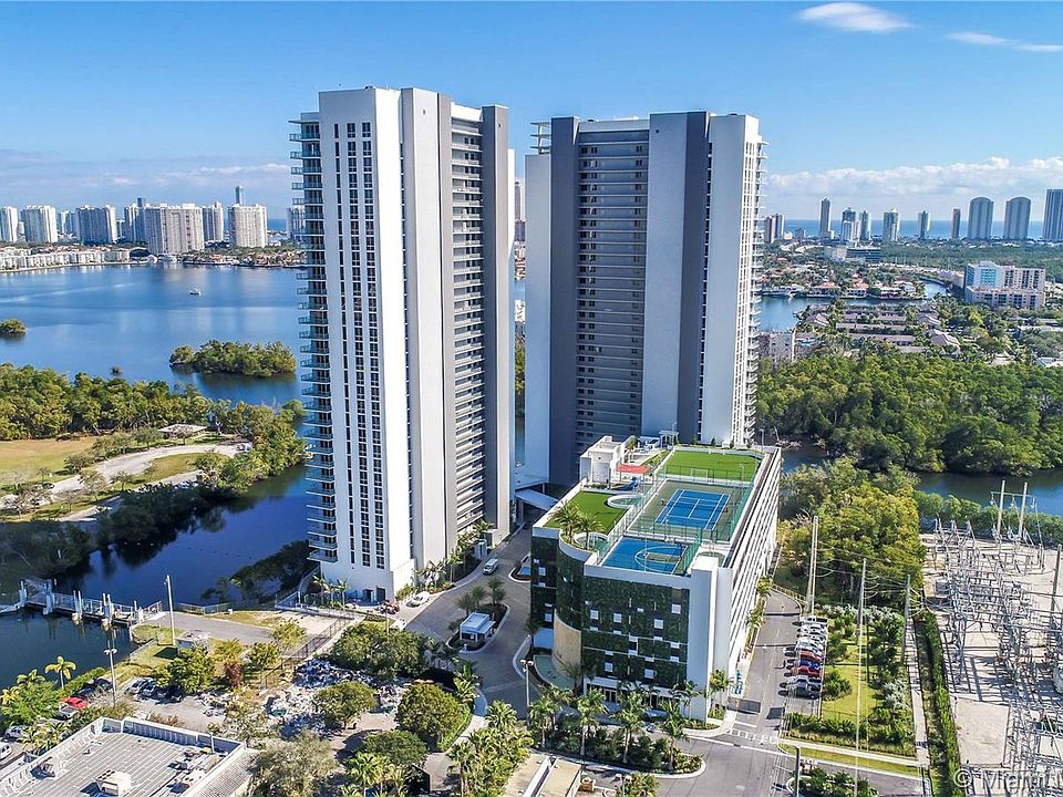 1st image of 16385 Biscayne Blvd Unit 1218