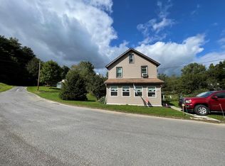 136 S State St, Timblin, PA 15778