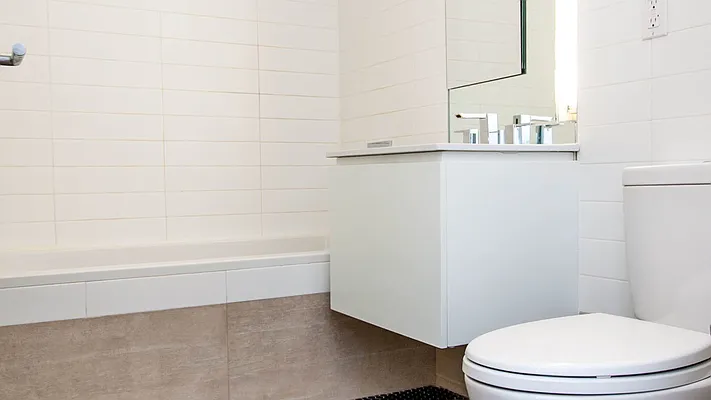 Rented by Nooklyn NYC LLC | media 59