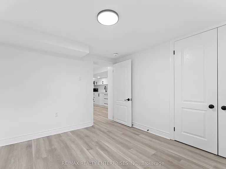 3 Dallyn Cres #BASEMENT — Photo 9
